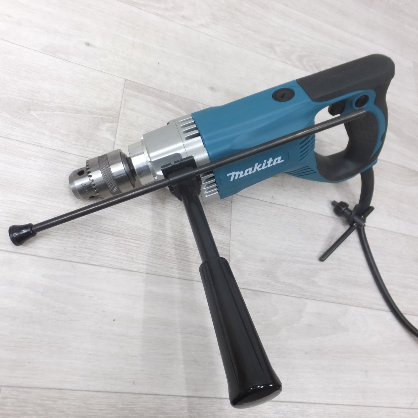 [送料無料] 美品◆マキタ 13mm 電気 ドリル 6305A ブレーキ付き 穴あけ 電動 工具◆