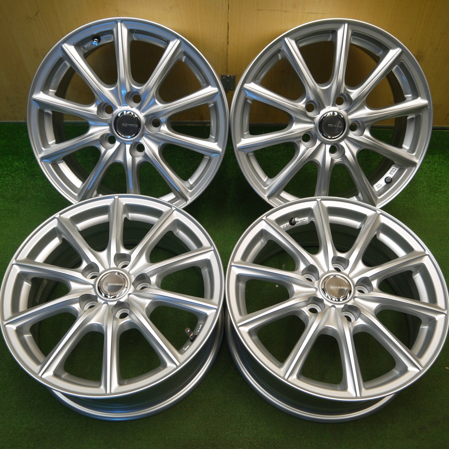 未使用★ECO FORME SE-15 ブリヂストン製 16インチ ホイール エコフォルム 16×6.5J PCD114.3/5H★6030406Hホ