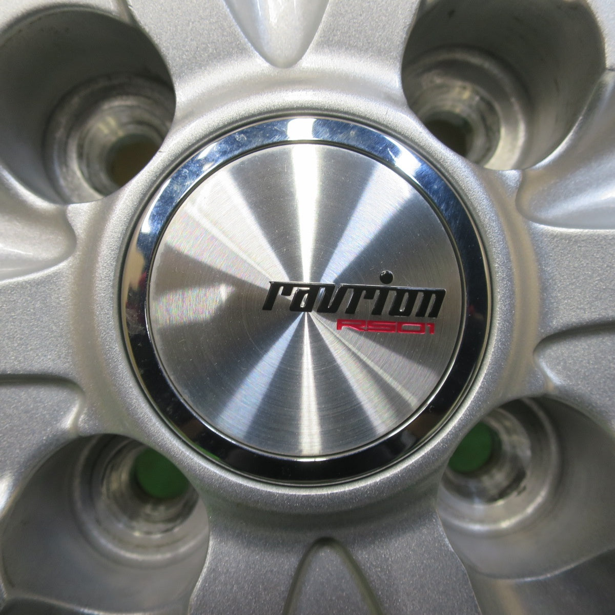 バリ溝！23年！キレイ！ほぼ10分★スタッドレス 165/65R14 グッドイヤー アイスナビ7 ravrion RS01 ラブリオン 14インチ PCD100/4H★5081802イス