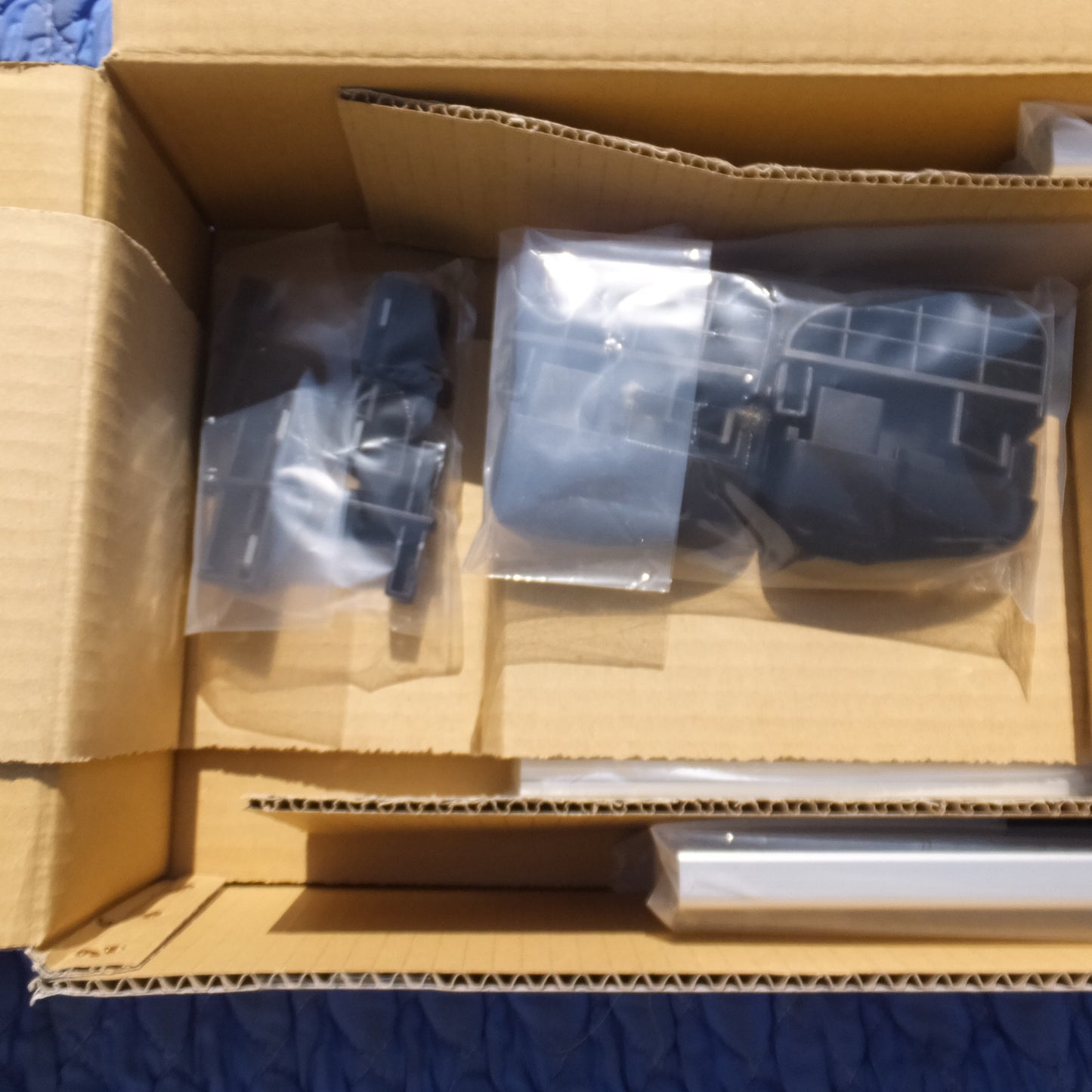 [送料無料] 岐阜発 未使用★ロッキープラス ROCKY+ ロッキールーフキャリア ROCKY ROOF CARRIER SA-37　ウェイク ハイゼットキャディ ピクシスメガ★