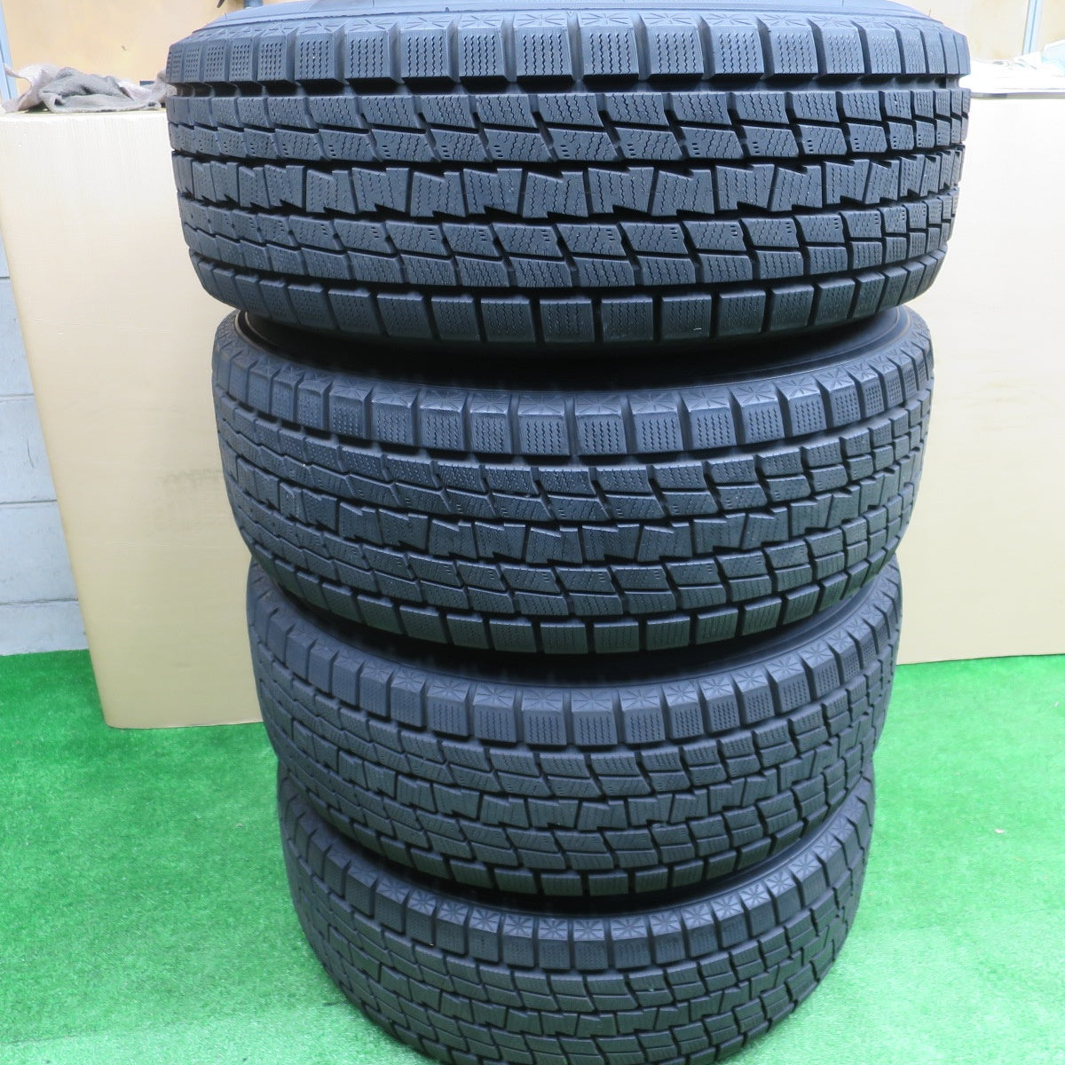 ほぼ未使用！23年！キレイ★スタッドレス 265/65R17 グッドイヤー アイスナビ SUV ROADMAX MUD RIDER SGBK ロードマックス マッドライダー 17インチ PCD139.7/6H★5120603NKス