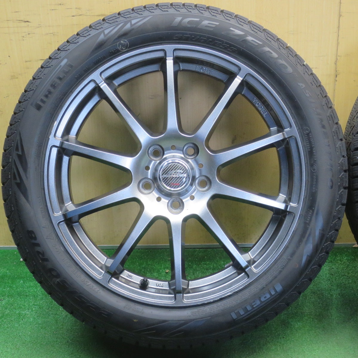 バリ溝！23年！9.5分★スタッドレス 225/50R18 ピレリ アイスゼロ アシンメトリコ SCHNEIDER シュナイダー 18インチ PCD114.3/5H★6051201NJス