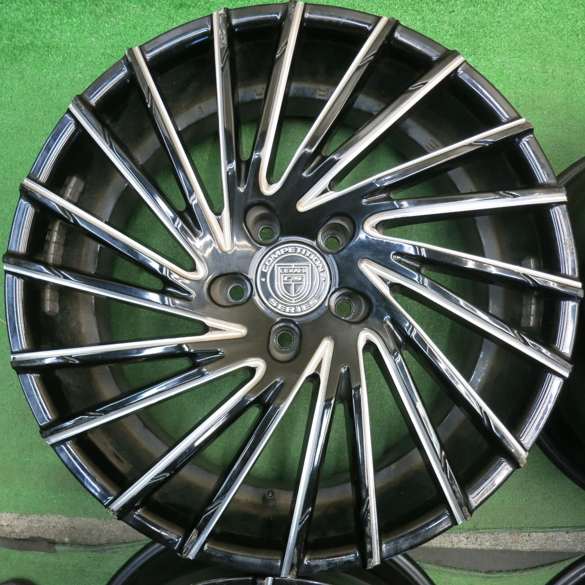 4本価格◎BMW 等 LEXANI C/S 20インチ ホイール レグザーニ レクサーニ 20×8.5J PCD120/5H◎6082205HAホ
