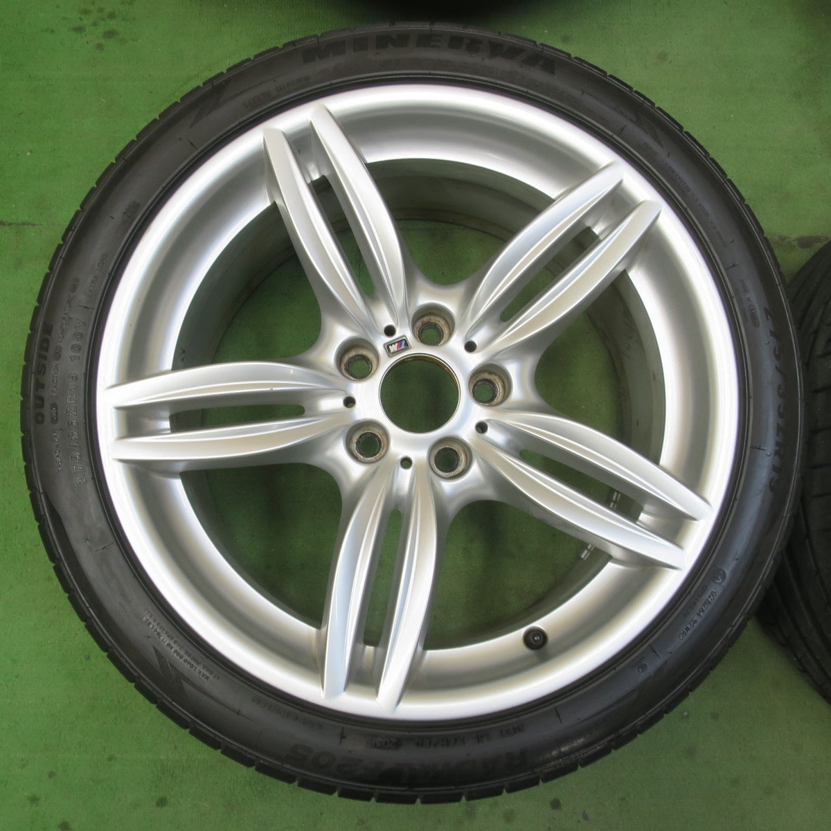 バリ溝！25年！9.5分★BMW F10 F11 5シリーズ Mスポーツ 純正 オプション OP 245/40R19 275/35R19 ミネルバ ラジアル F205 19インチ PCD120/5H★6022509イノ