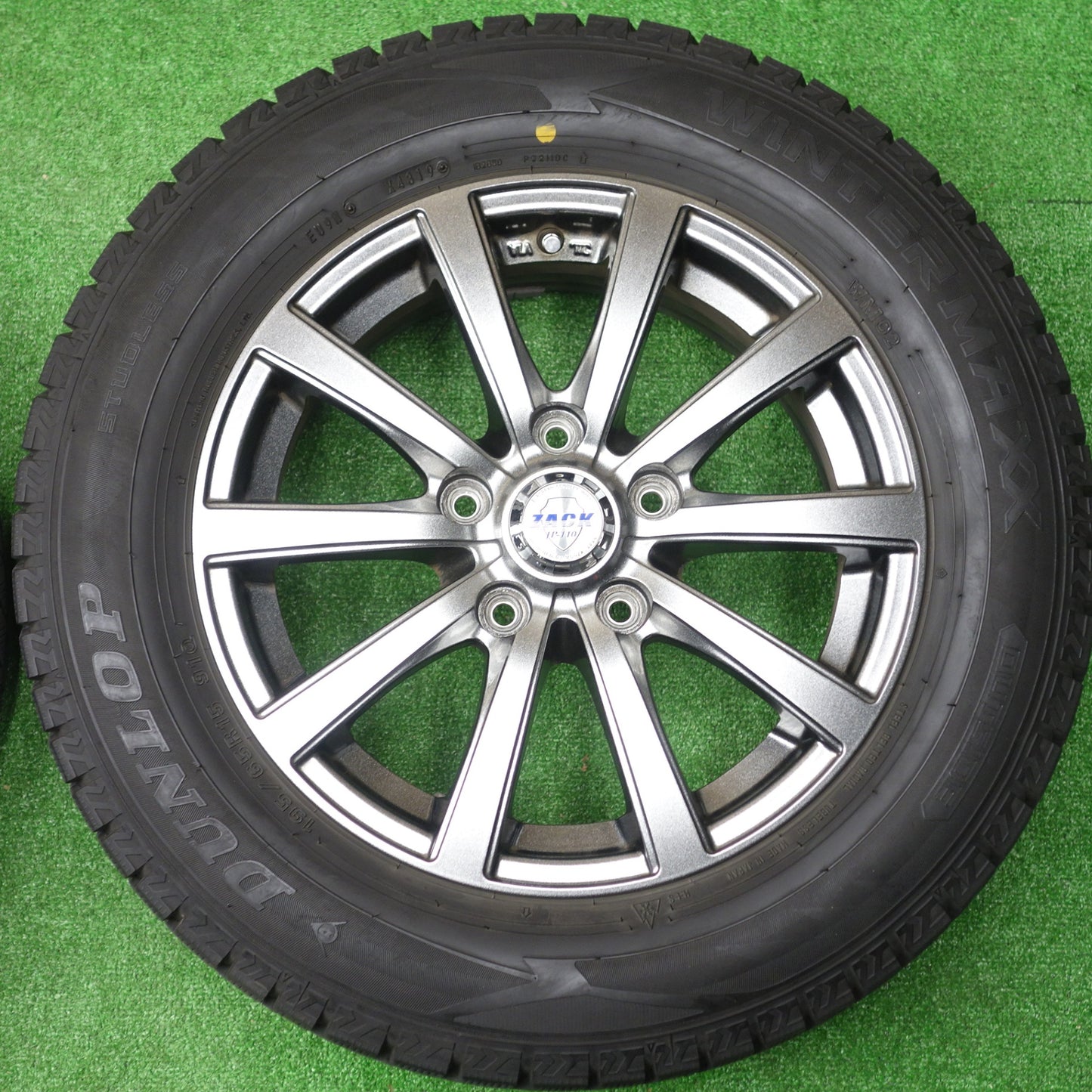 バリ溝！22年！キレイ！9.5分★スタッドレス 195/65R15 ダンロップ ウインターマックス WM02 ZACK JP-110 MONZA ザック 15インチ PCD114.3/5H★5121302KTス