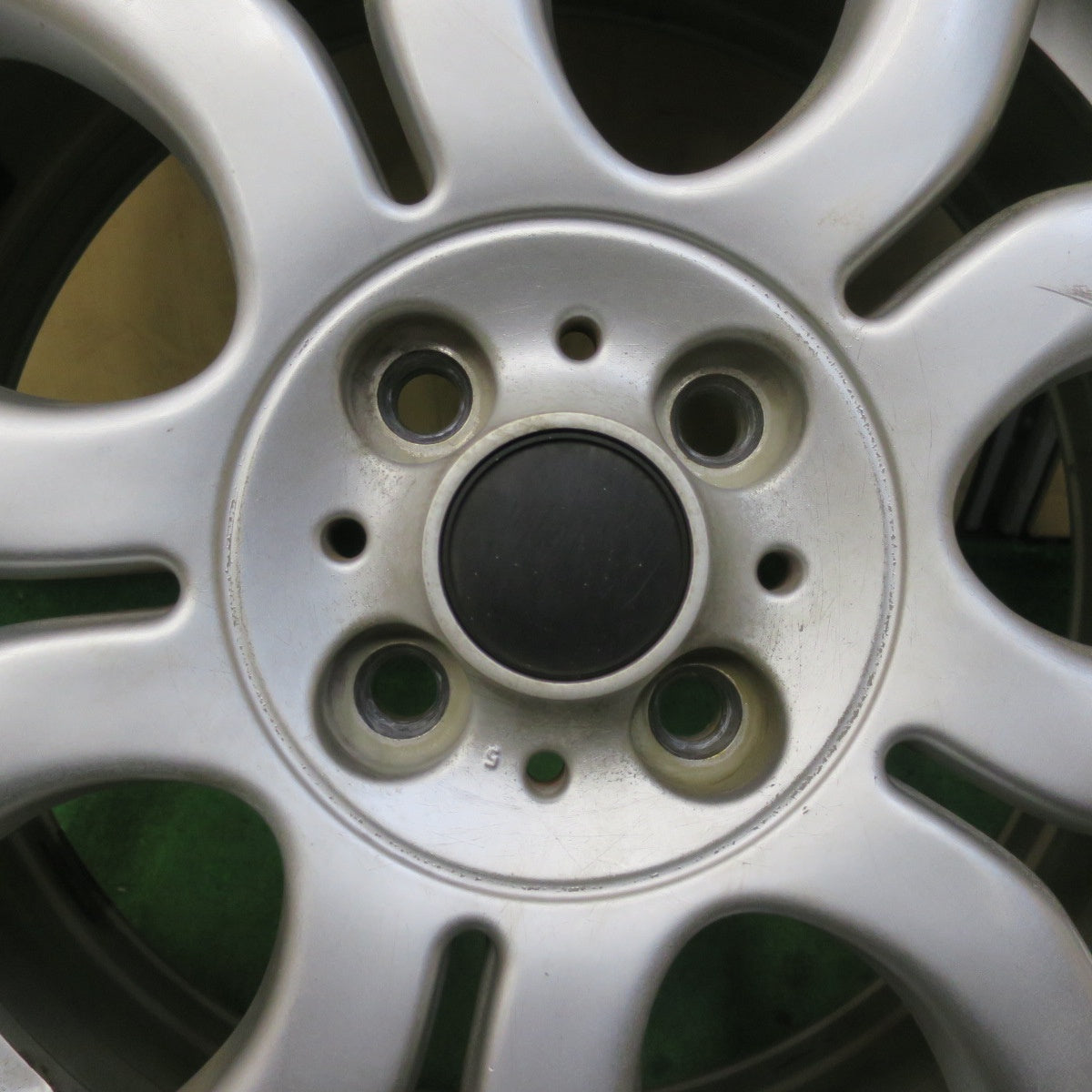 バリ溝！9分★ミニ クーパー S チェックメイト 純正 205/45R17 ピレリ Cinturato P7 ランフラット 17インチ PCD100/4H★5071703イノ