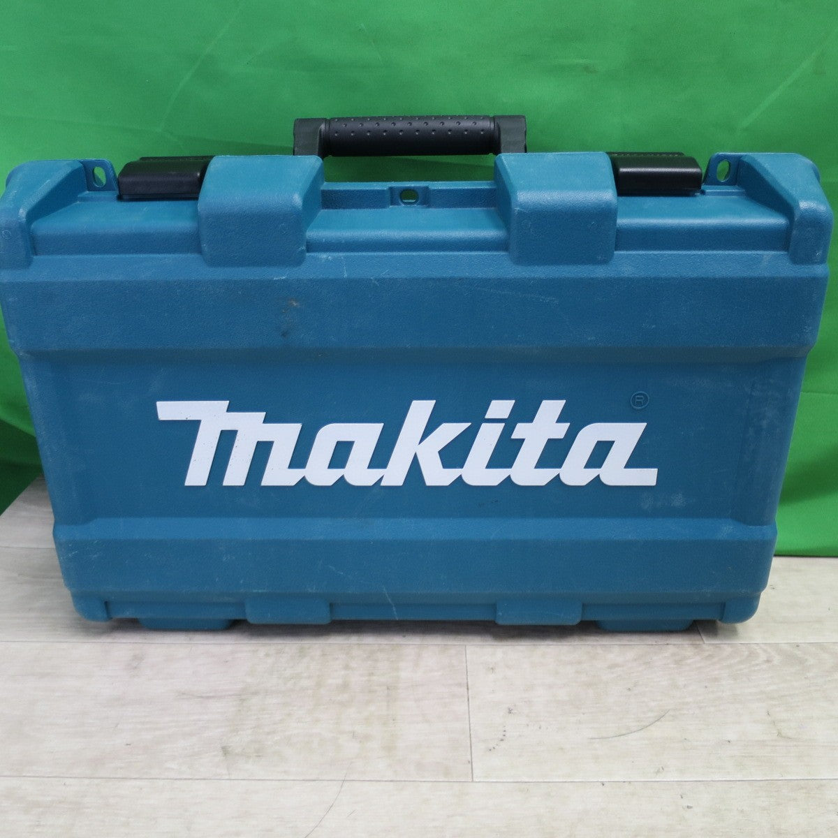 [送料無料] キレイ☆akita マキタ 充電式タッカ ST112D 専用ケース DIY 電動 工具 大工 道具☆