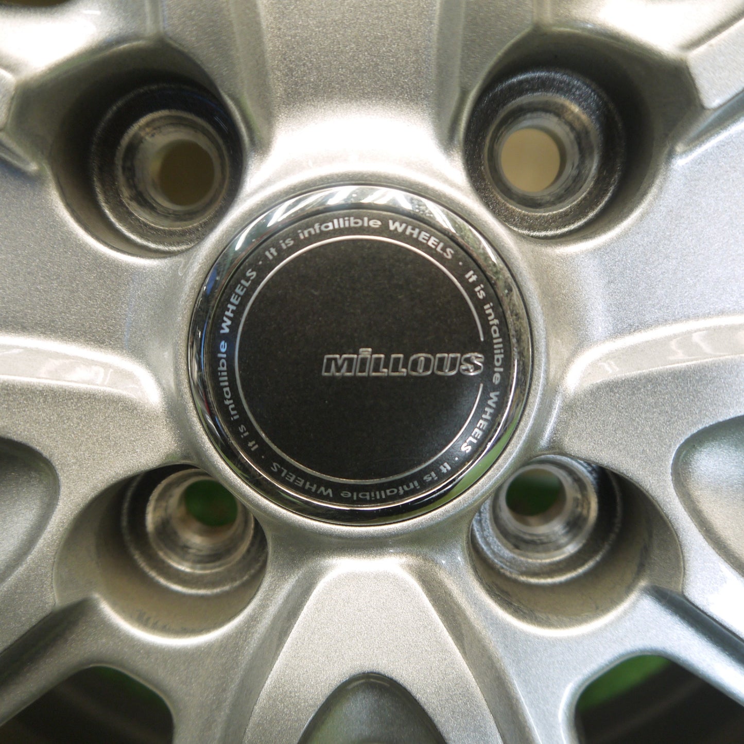 バリ溝！24年！キレイ！ほぼ10分◎スタッドレス 165/65R14 ヨコハマ アイスガード iG60 MiLLOUS VX ミルアス 14インチ PCD100/4H◎6062308Hス
