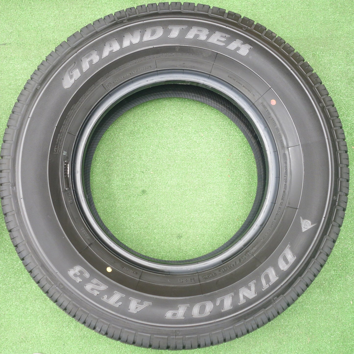 新車外し！25年★265/70R16 ダンロップ AT23 グラントレック タイヤ 16インチ ランクル プラド ハイラックス サーフ 等★6020907KTノタ