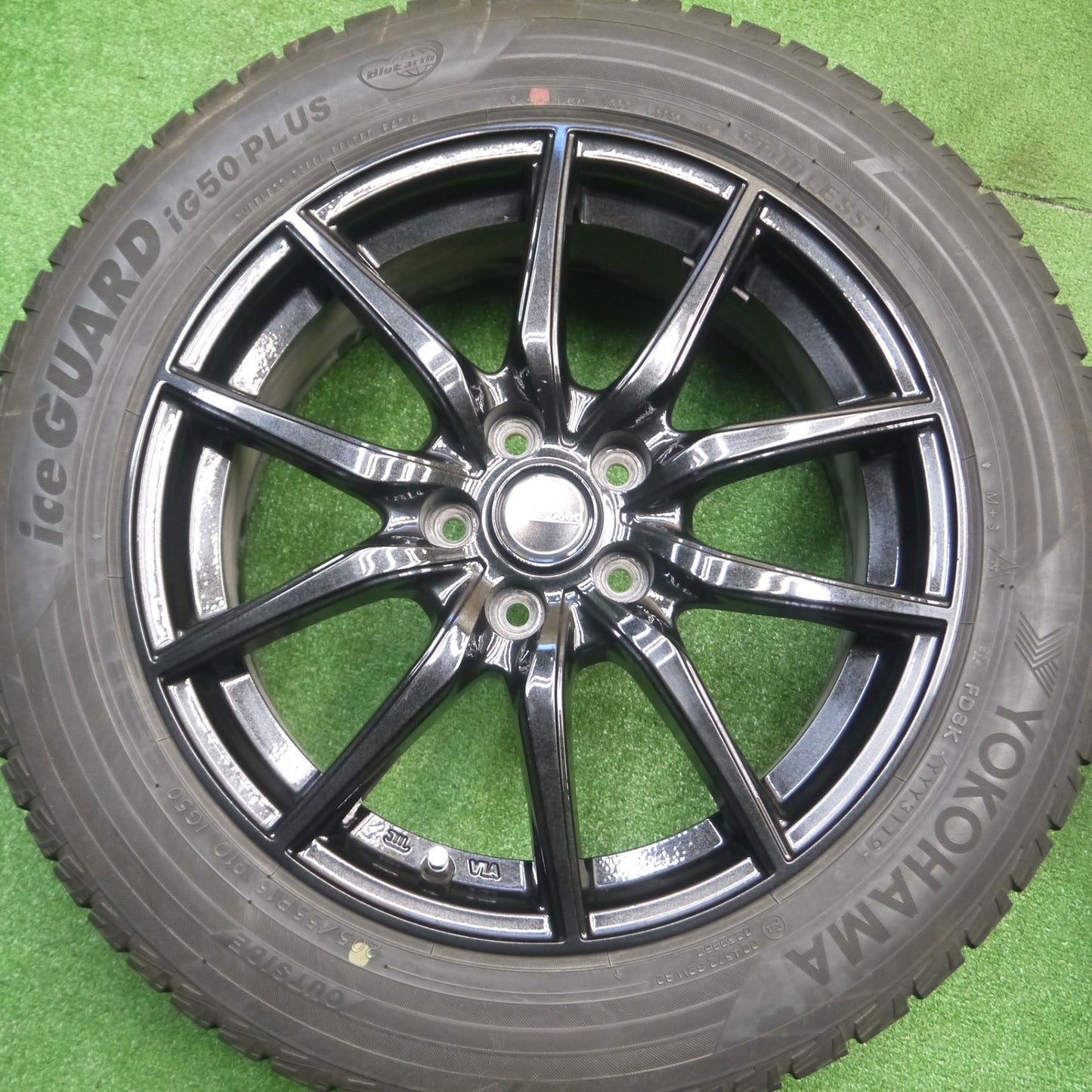 [送料無料] バリ溝！キレイ！8.5分★インプレッサ等 205/55R16 スタッドレス ヨコハマ アイスガード iG50 プラス G.speed Gスピード 16インチ PCD100/5H★4111305Hス