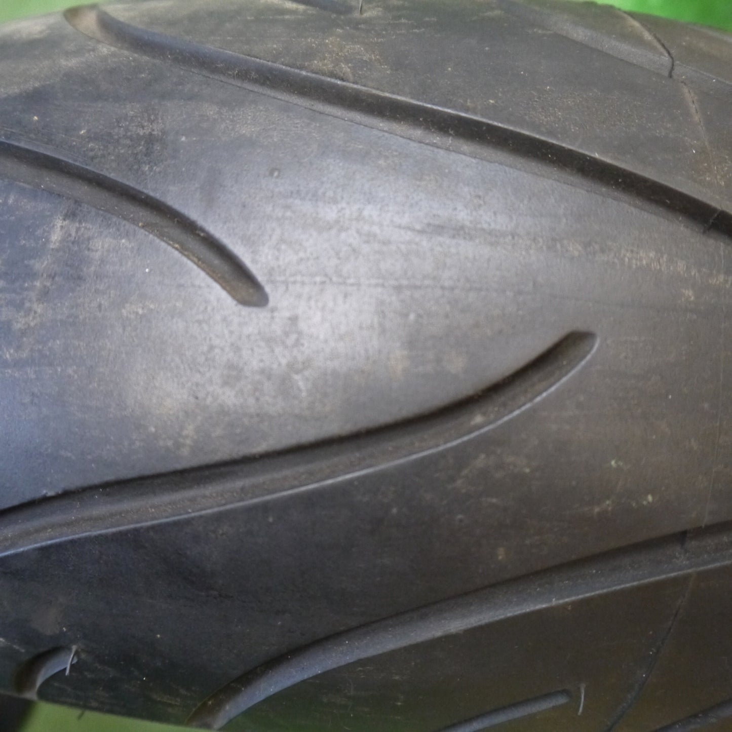 超バリ溝！ほぼ10分！1本★スズキ GSX-R1000 純正 190/50 Z R17 M/C 73W ミシュラン ラジアル PiLoT ROAD2 17インチ バイク リア★6042701Hノ