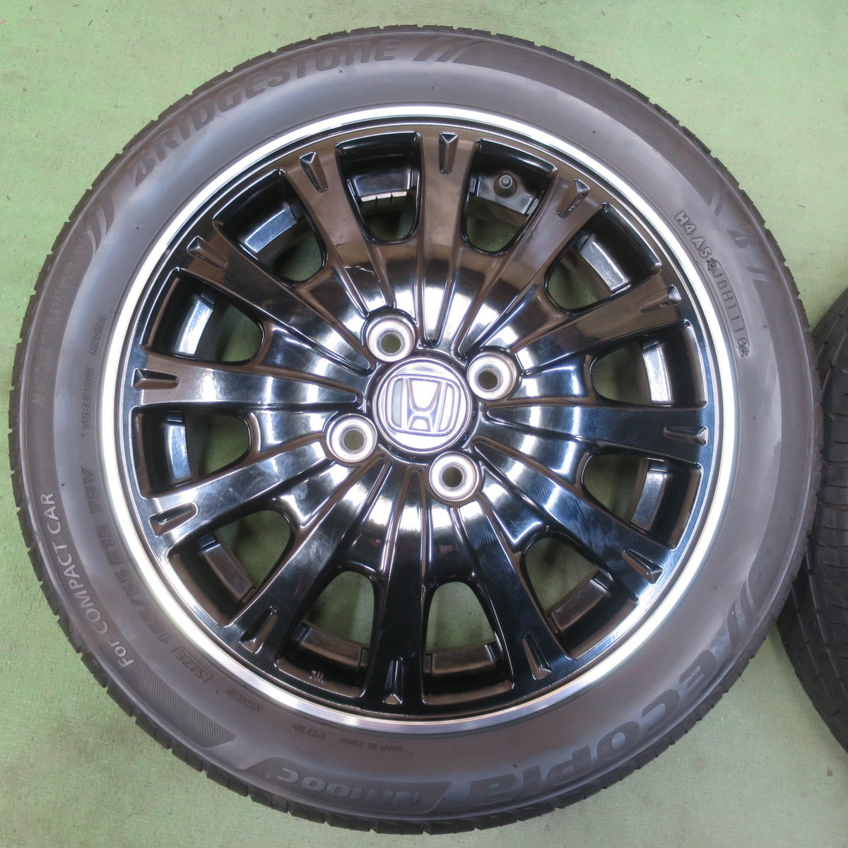 バリ溝！キレイ！8.5分★ホンダ N-BOX カスタム 純正 165/55R15 ブリヂストン エコピア NH100C 15インチ PCD100/4H★6052803イノ