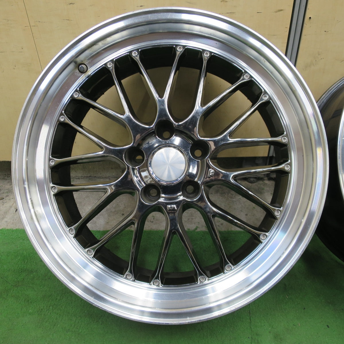 4本価格★Lehrmeister BRUNELLO 19インチ ホイール 19×8J レアマイスター ブルネッロ PCD114.3/5H★6050501NGホ