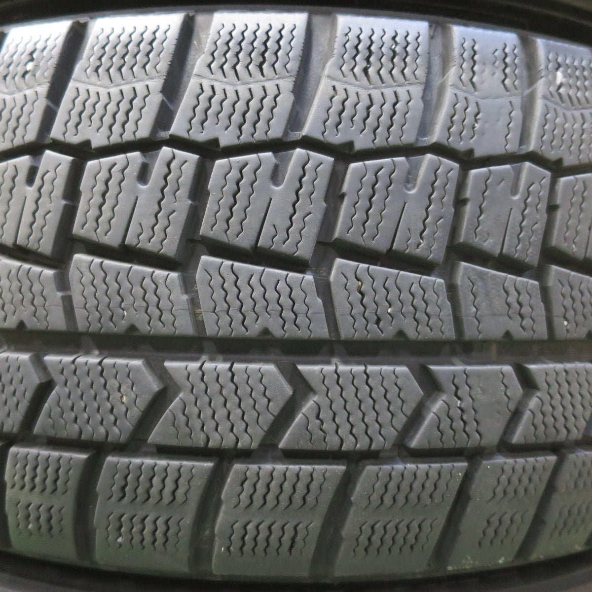 バリ溝！9分★86 BRZ 等 215/45R17 スタッドレス ダンロップ ウインターマックス WM02 AXEL アクセル 17インチ PCD100/5H★6052711イス