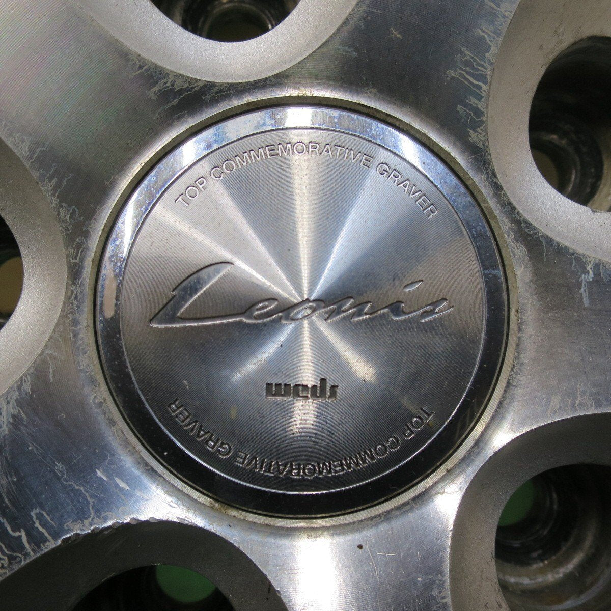 バリ溝！8.5分★Leonis AS 215/60R17 スタッドレス ダンロップ ウインターマックス WM01 レオニス PCD114.3/5H★5012208イス