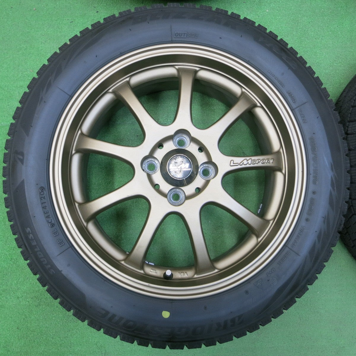 *送料無料* バリ溝！20年！キレイ！8.5分★スタッドレス LM SPORT 185/60R16 ブリヂストン ブリザック VRX2 LMスポーツ 16インチ PCD100/4H★4040213イス