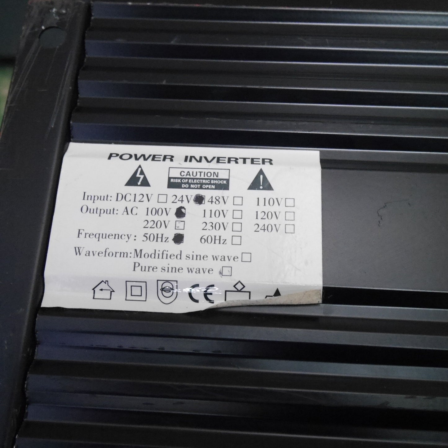 [送料無料] キレイ☆パワー インバーター 5000W メーカー 型式 不明 DC24V AC100V 50Hz POWER INVERTER 車載 充電 発電 非常用 電源☆