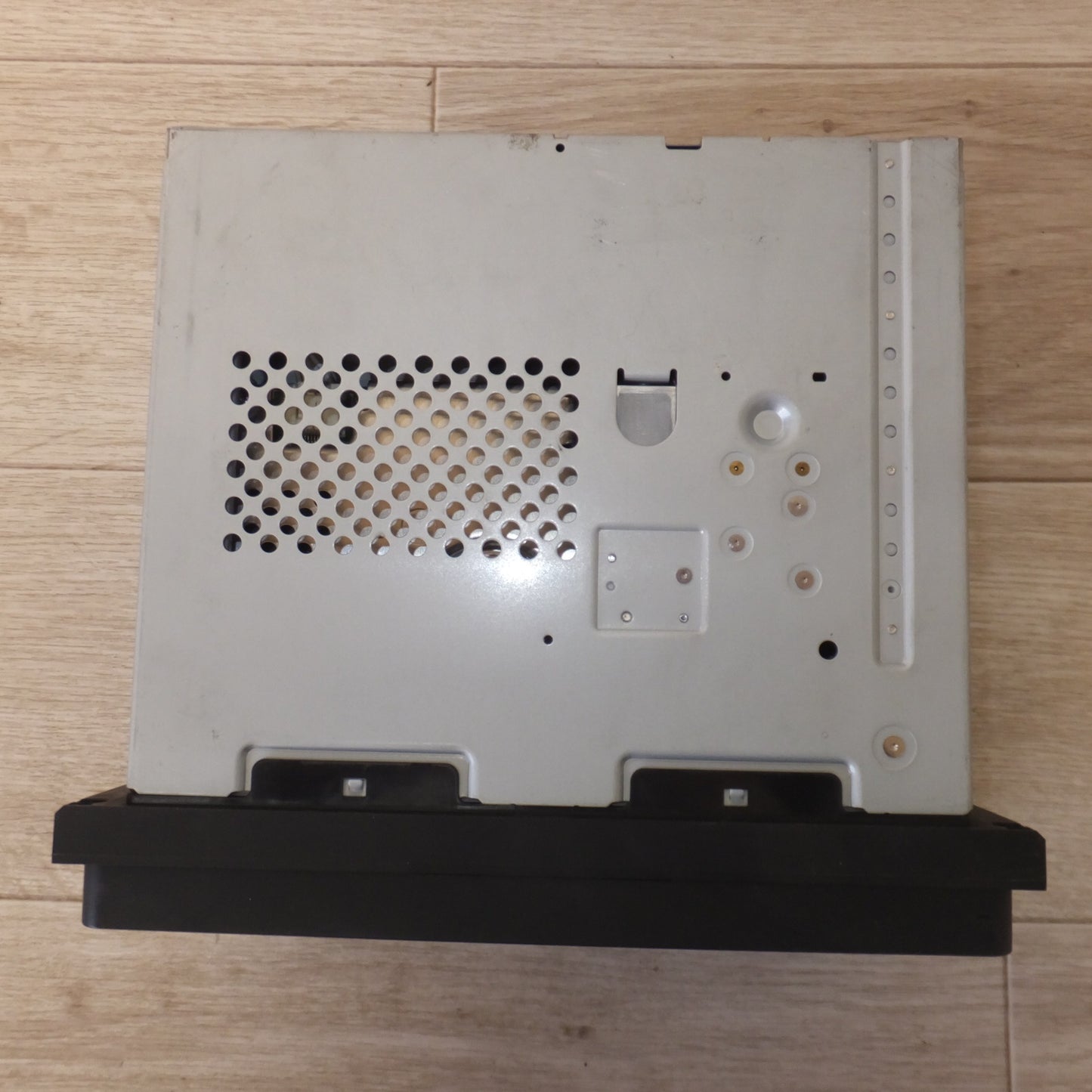 [送料無料] 現状品★デンソー製 トヨタ 純正 SDナビゲーション NSDD-W61 08545-00U42 セキュリティロック(12)★