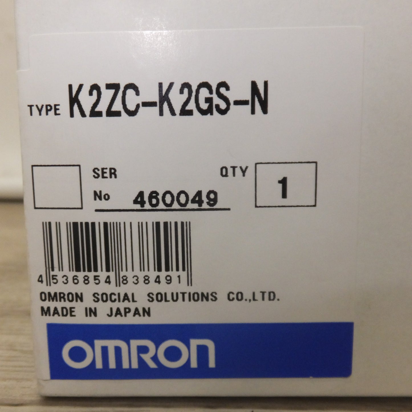 [送料無料] 未使用★オムロン OMRON 地絡方向継電器 K2ZC-K2GS-N　制御電源 24VDC 定格 3810V 50/60Hz★