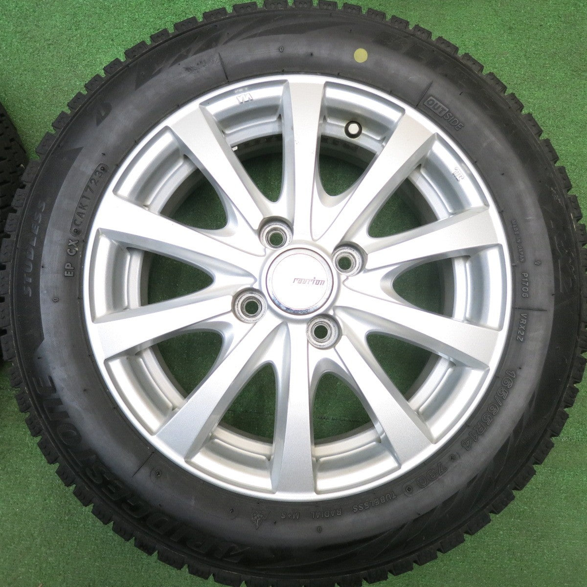 バリ溝！23年！8.5分★スタッドレス 165/65R14 ブリヂストン ブリザック VRX2 ravrion RS01 ラブリオン 14インチ PCD100/4H★6010802HAス