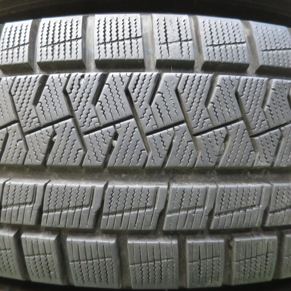 バリ溝！8.5分★スタッドレス 225/65R17 ピレリ アイスアシンメトリコ プラス Team Sparco チームスパルコ 17インチ PCD114.3/5H★6020507イス