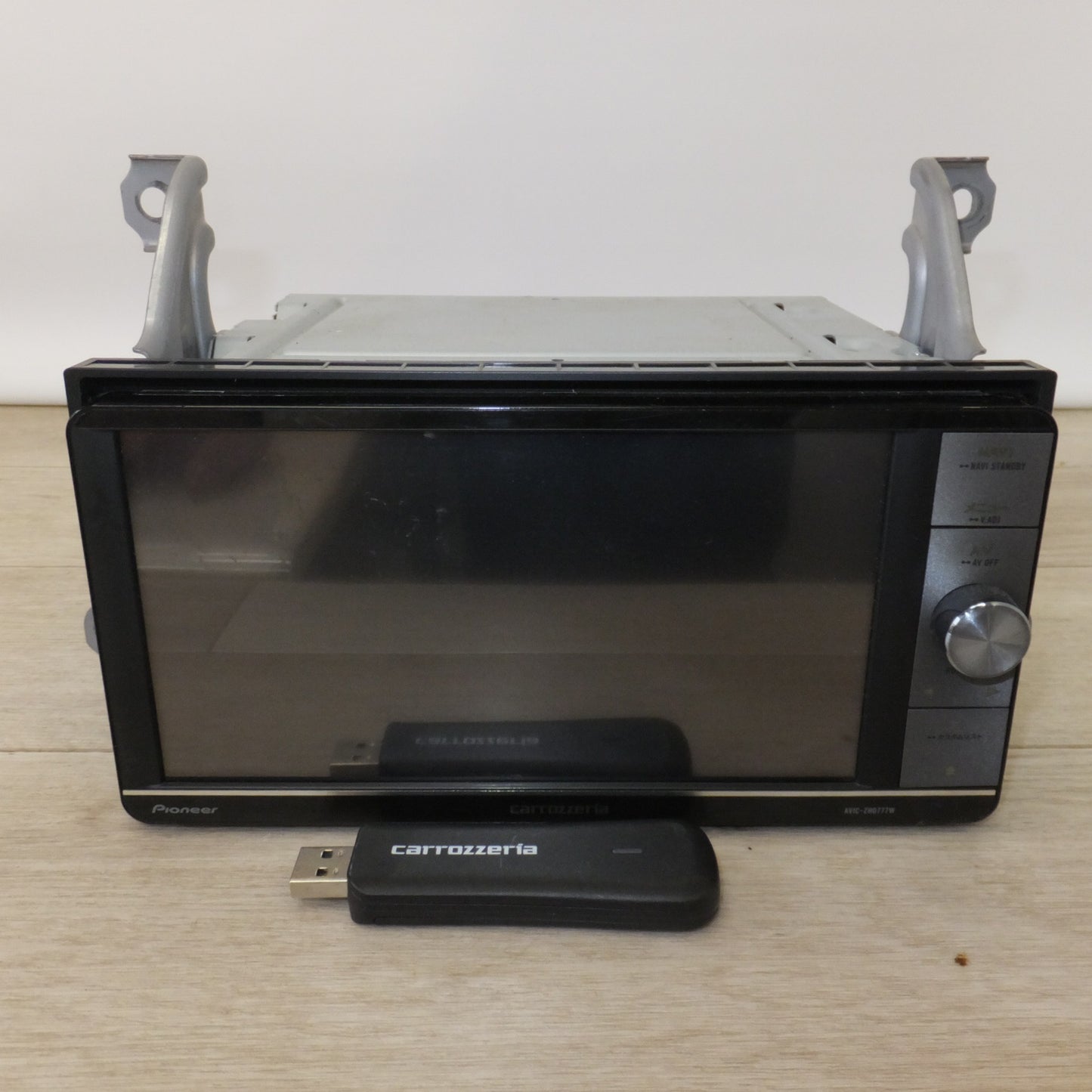 [送料無料] ★カロッツェリア carrozzeria AV一体型HDDナビゲーション サイバーナビ AVIC-ZH0777W パイオニア Pioneer(33★