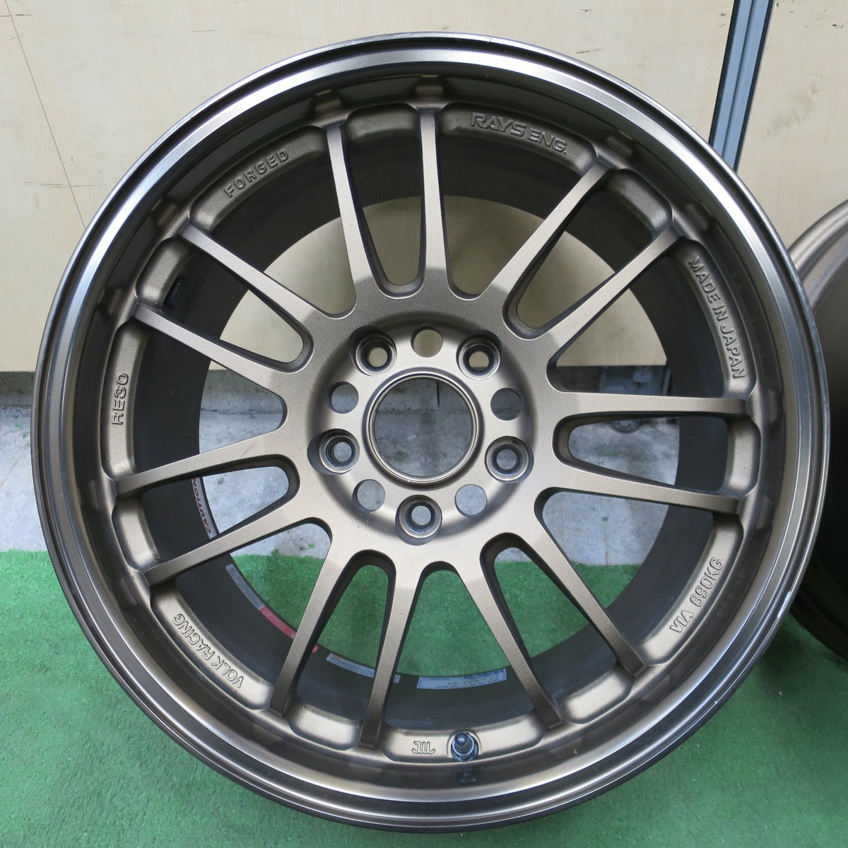 キレイ★RAYS VOLK RACING VR RE30 FORGED 17インチ レイズ ボルクレーシング 鍛造 17×9JJ PCD114.3/5H★6032402NGホ