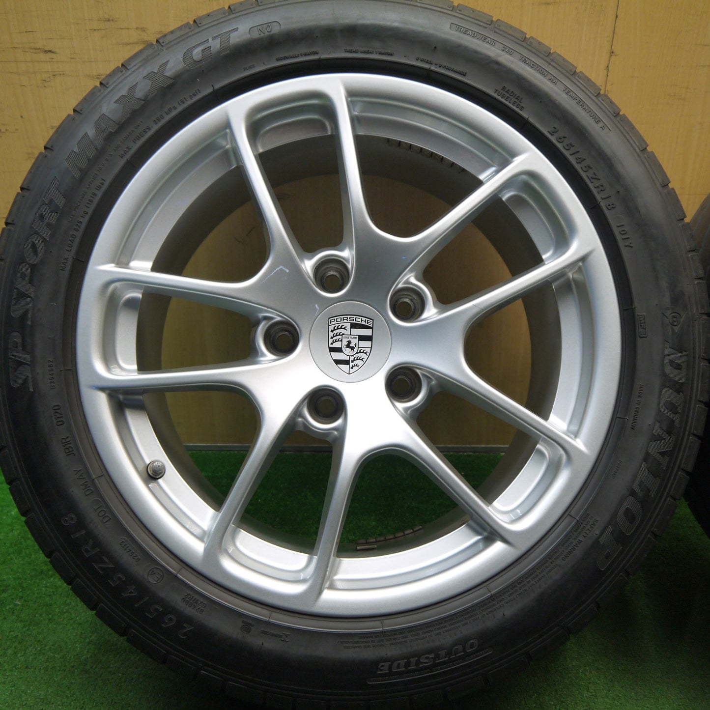キレイ★ポルシェ 981 ケイマン 純正 235/45R18 265/45R18 ダンロップ SPスポーツマックス GT 18インチ PCD130/5H★5041606Hノ
