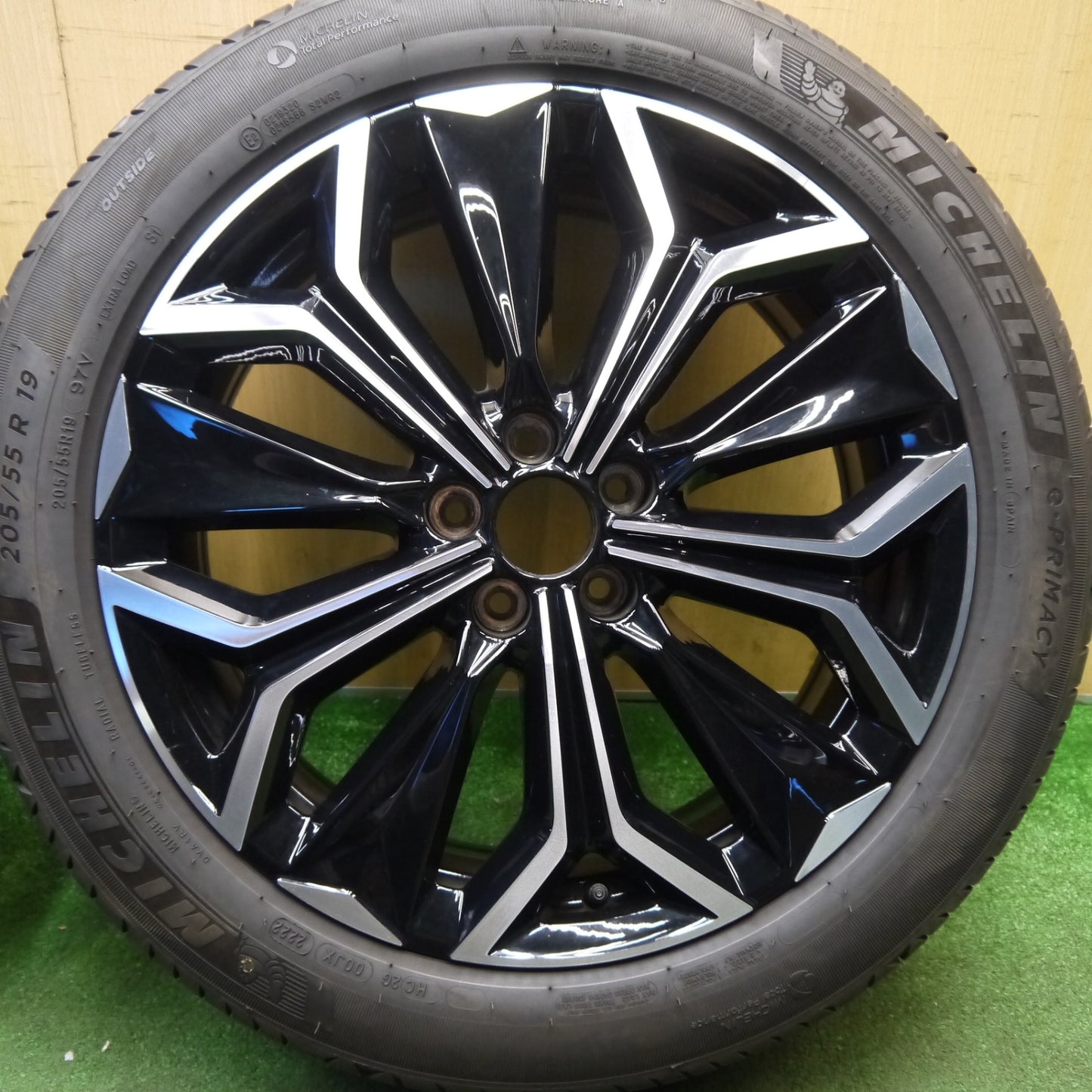 キレイ！22年★シトロエン DS4 純正 205/55R19 ミシュラン e・PRIMACY eプライマシー 19インチ PCD108/5H★6031103Hノ