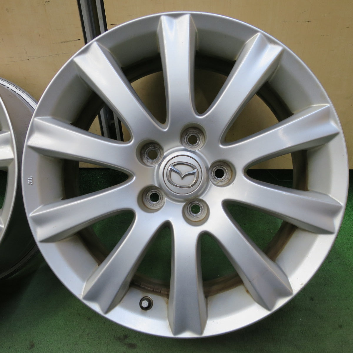 4本価格◎マツダ LY3P MPV 純正 ホイール 17インチ 17×7J PCD114.3/5H◎6081001NGホ