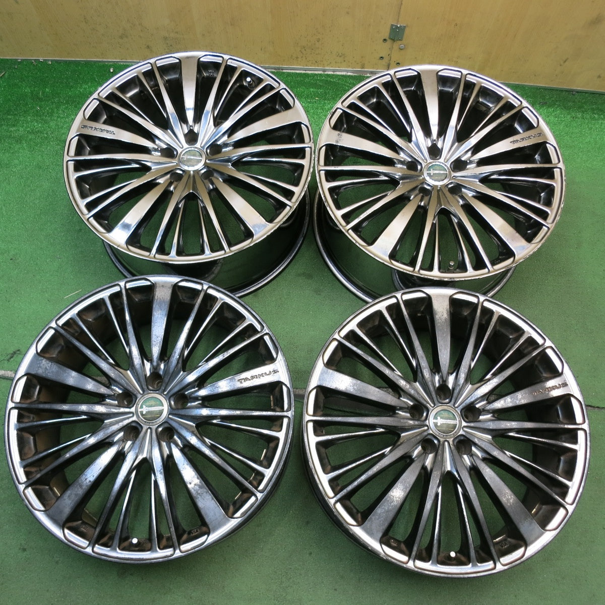 4本価格◎632 LOXARNY TARKUS 20インチ ホイール ロクサーニ タルカス 20×8J 20×9J PCD114.3/5H◎6080803HAホ