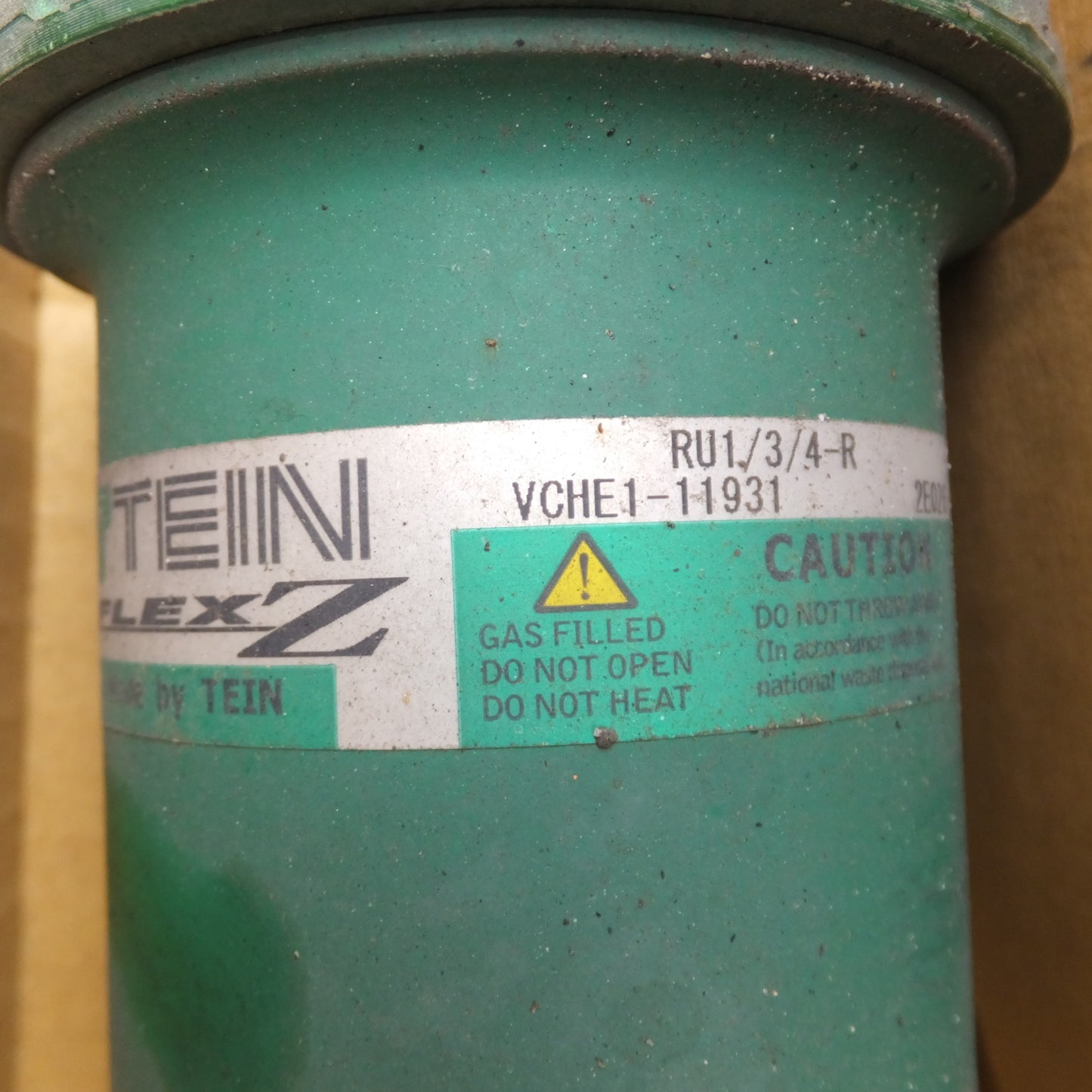[送料無料] 岐阜発★テイン TEIN 全長調整式車高調 FLEX Z VCHE1-11931 VCHE0-11Y46-L VCHE0-11Y46-R セット　ホンダ ヴェゼル 着用品★
