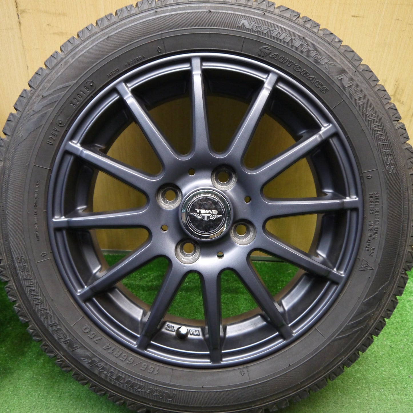バリ溝！キレイ！9.5分以上★スタッドレス 155/65R14 オートバックス ノーストレック N3i TEAD テッド 14インチ PCD100/4H★5043003Hス