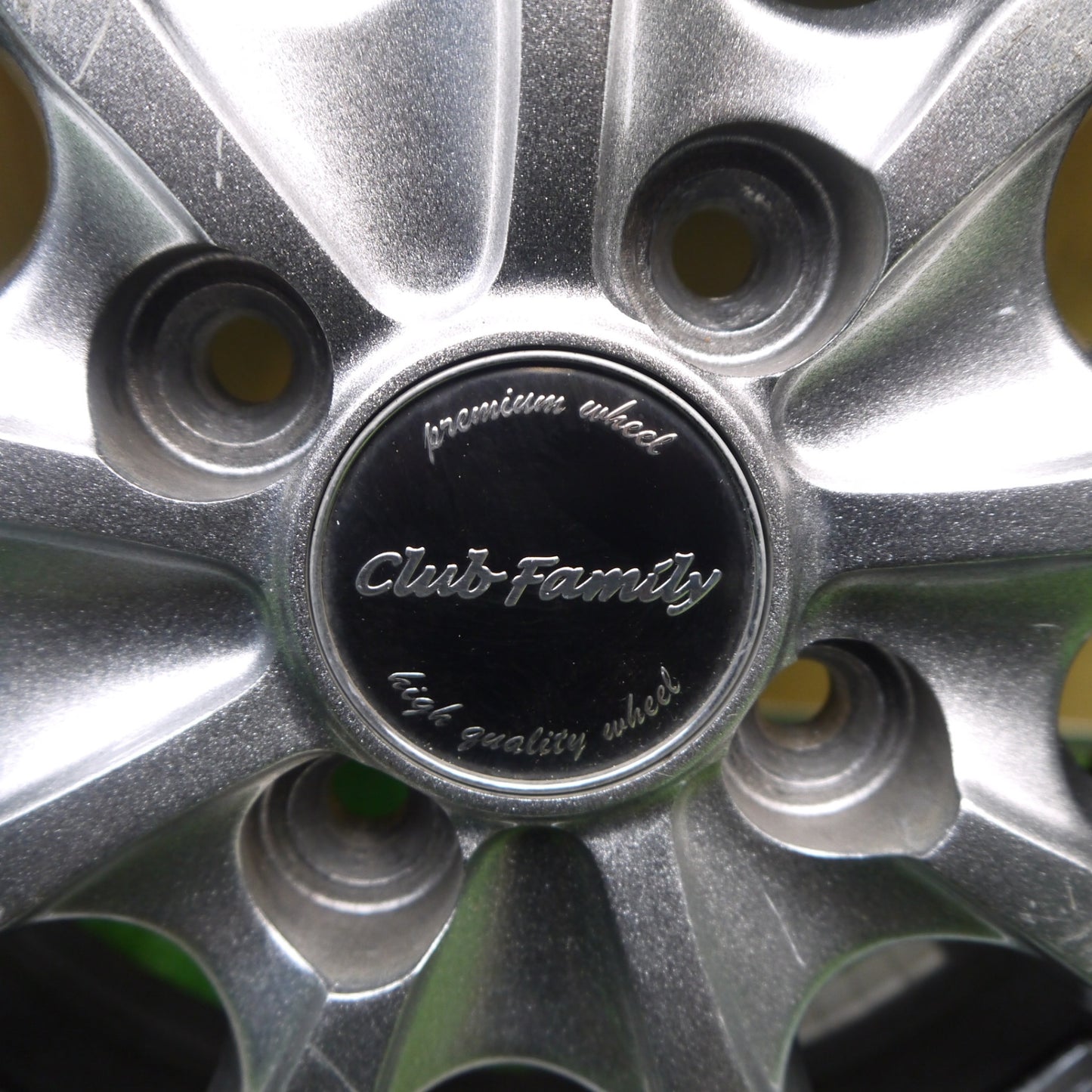 バリ溝！キレイ！9.5分以上★スタッドレス 155/65R14 グッドイヤー アイスナビ6 Club Family クラブファミリー 14インチ PCD100/4H★5120210Hス