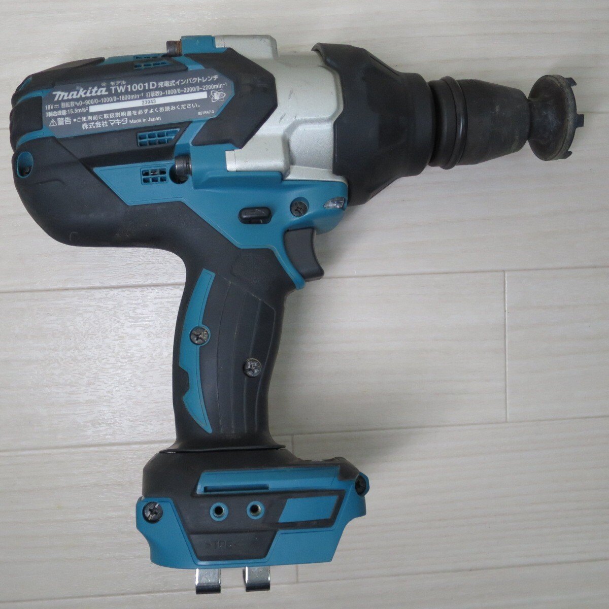 [送料無料] アタッチメント複数付属☆マキタ 充電式 インパクトレンチ TW1001D 電動 工具 18V makita 本体のみ☆