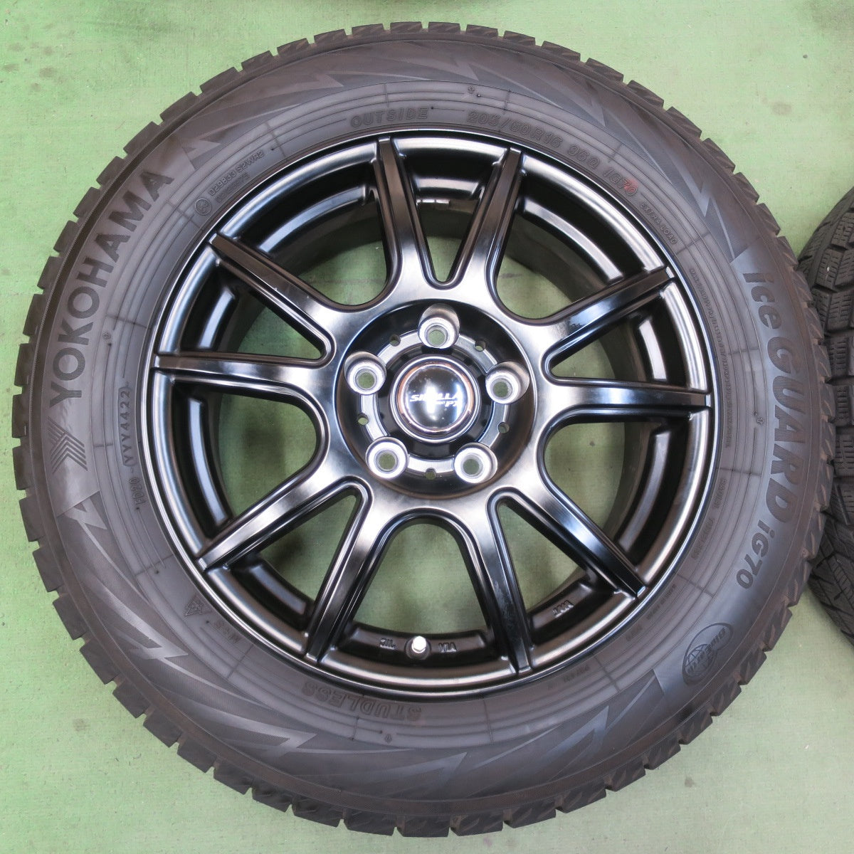 バリ溝！22年！キレイ！9.5分★スタッドレス 205/60R16 ヨコハマ アイスガード iG70 SIBILLA NEXT PX シビラ ネクスト 16インチ PCD114.3/5H★6033007イス