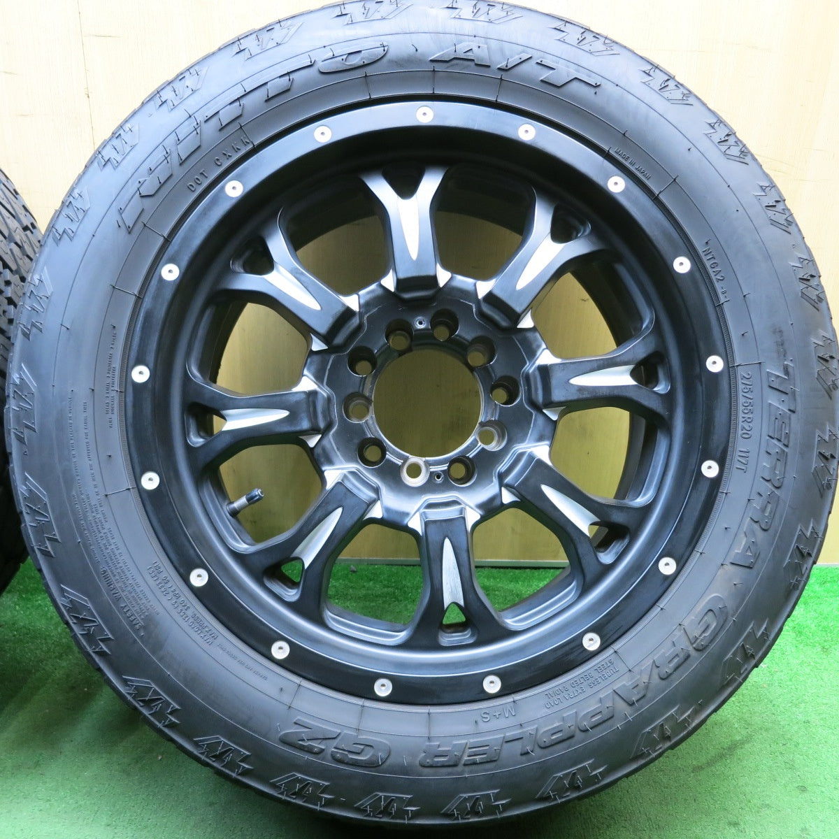 バリ溝！22年！キレイ！8.5分★275/55R20 ニットー A/T TERRA GRAPPLER G2 FUEL フューエル 20インチ PCD139.7 150/5H マルチ★5091401HAノ