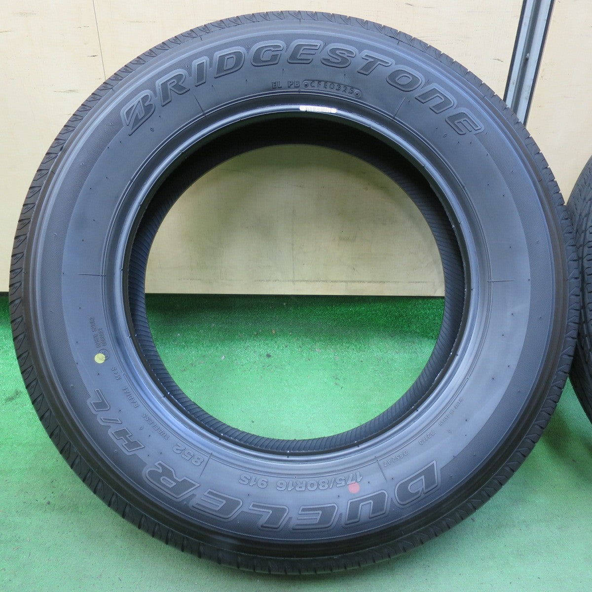 バリ溝！25年！9.5分★ジムニー 等 175/80R16 ブリヂストン デューラー H/L 852 DUELER タイヤ 16インチ★5090610イノタ