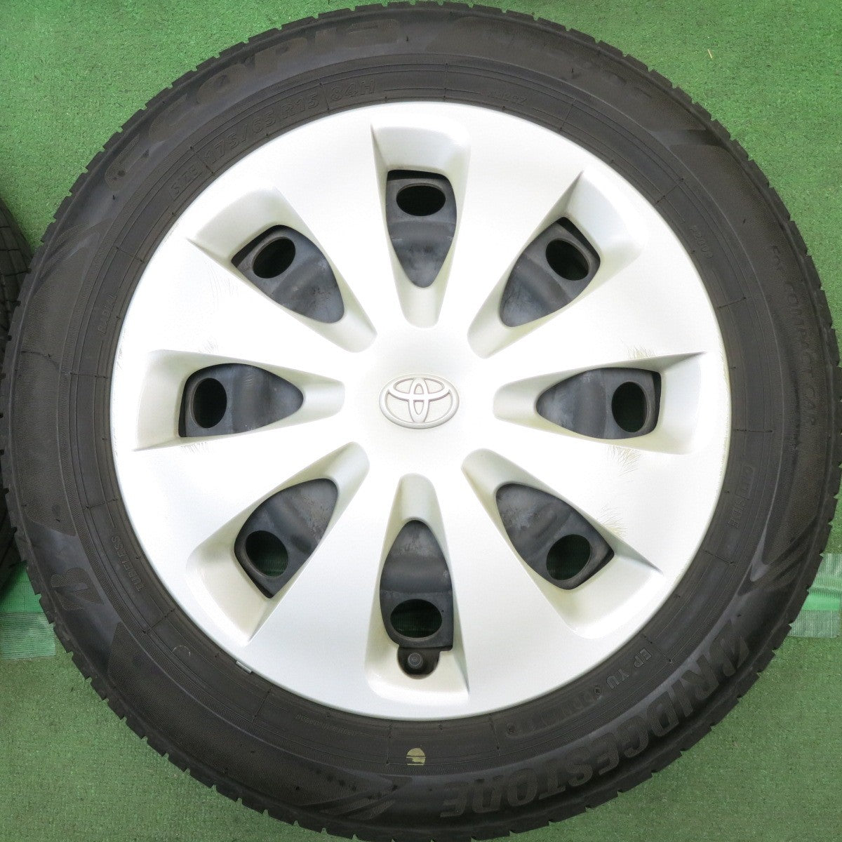 バリ溝！25年！9分◎トヨタ NHP10 アクア 純正 スチール 175/65R15 ブリヂストン エコピア NH200C 15インチ PCD100/4H◎6092707HAノ