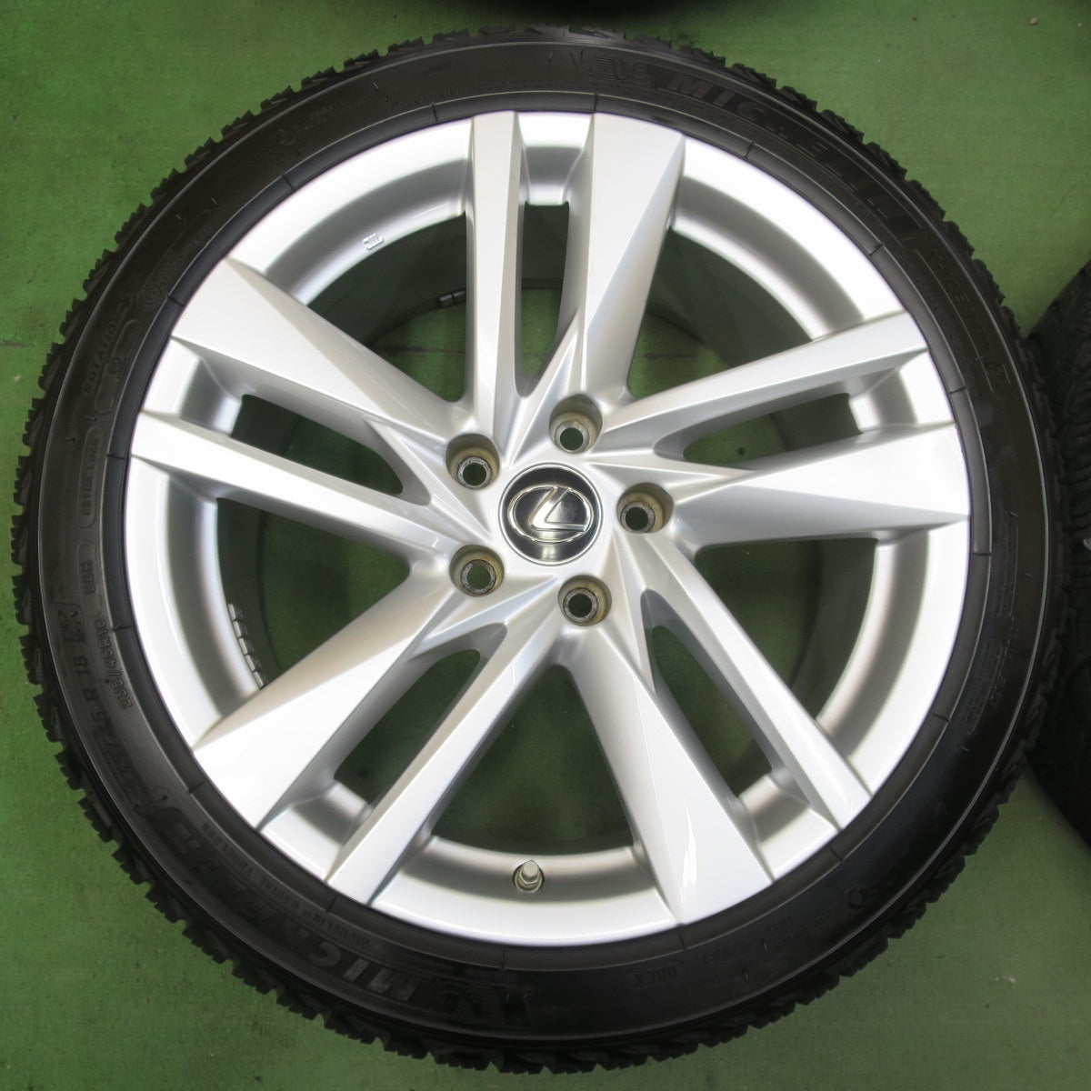 センサー付★レクサス IS 純正 235/45R18 スタッドレス ミシュラン X-ICE SNOW 18インチ PCD114.3/5H★5112006イス