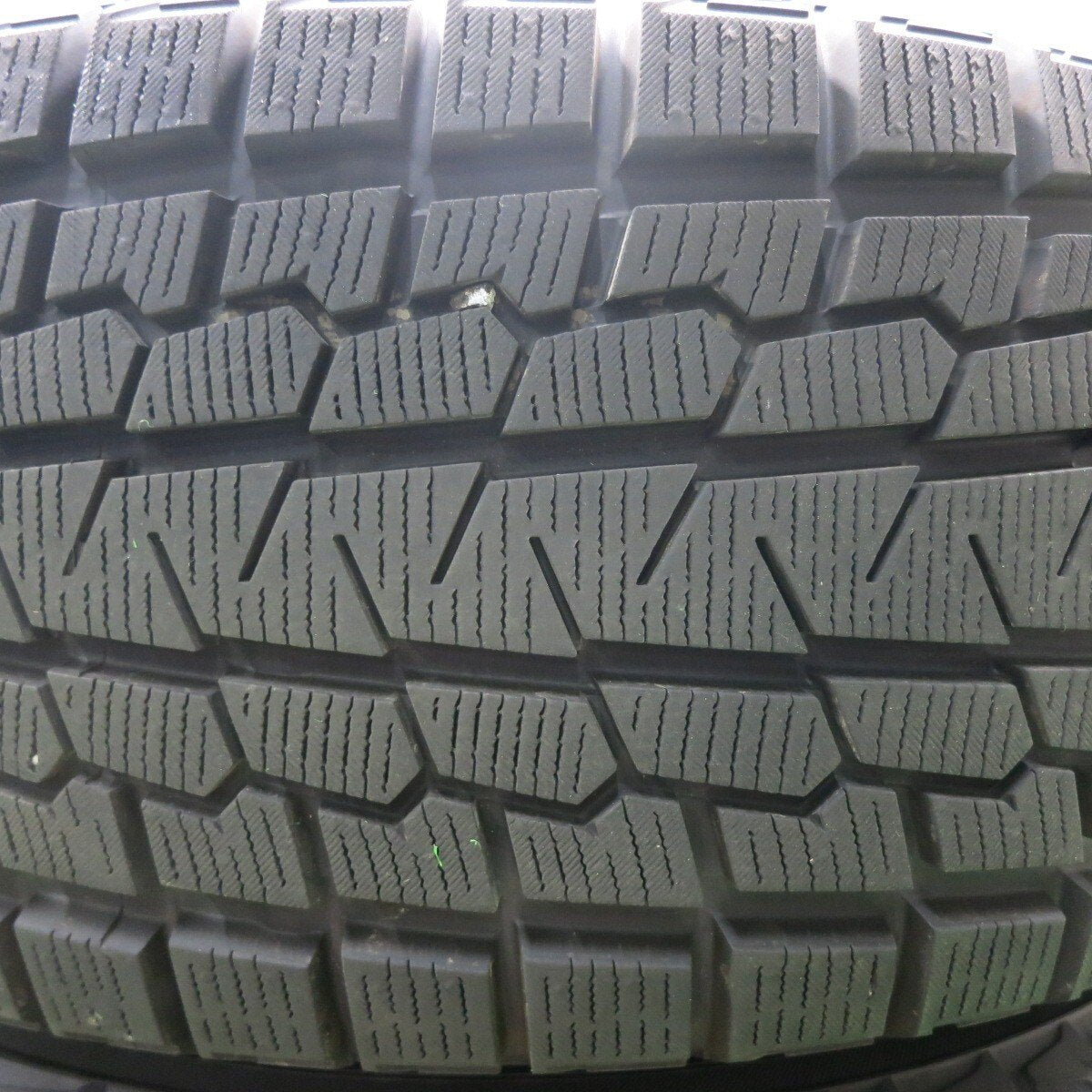 バリ溝！23年！キレイ！9.5分以上★スタッドレス XTREME-J 265/65R17 ヨコハマ アイスガード G075 XJ PCD139.7/6H★4100601HAス