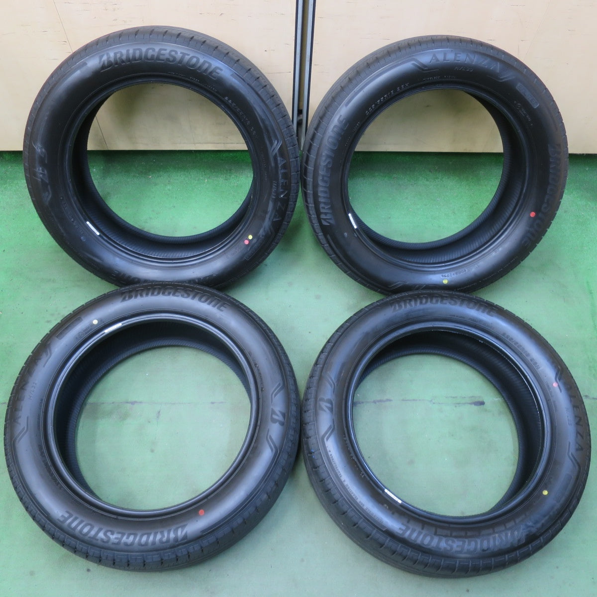 新車外し！25年★225/55R18 ブリヂストン アレンザ H/L33 ALENZA タイヤ 18インチ ZR-V フォレスター デリカ D:5 エクストレイル 等★6040101イノタ