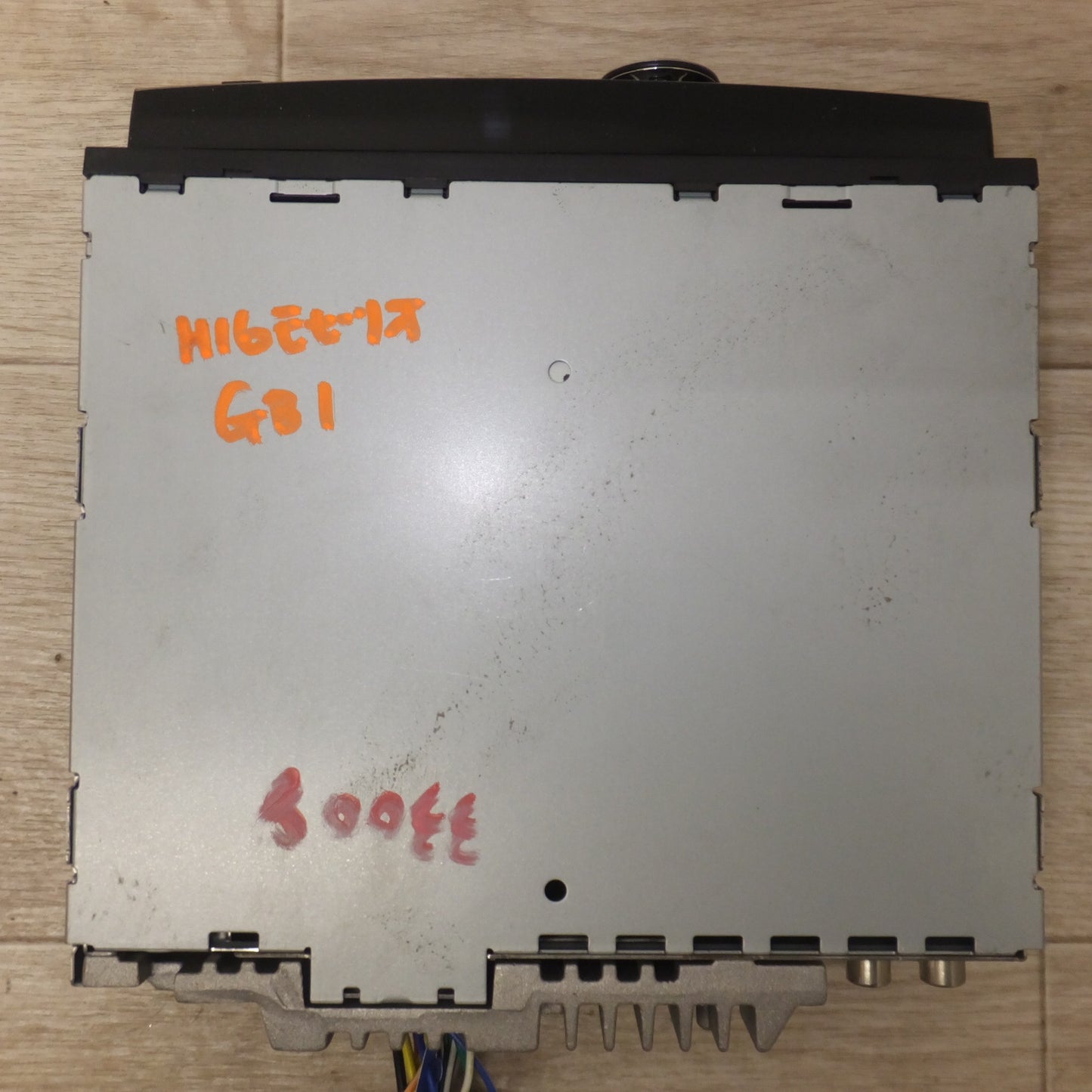 [送料無料] ★カロッツェリア carrozzeria カーオーディオ 1Dメインユニット DEH-P760(31)★