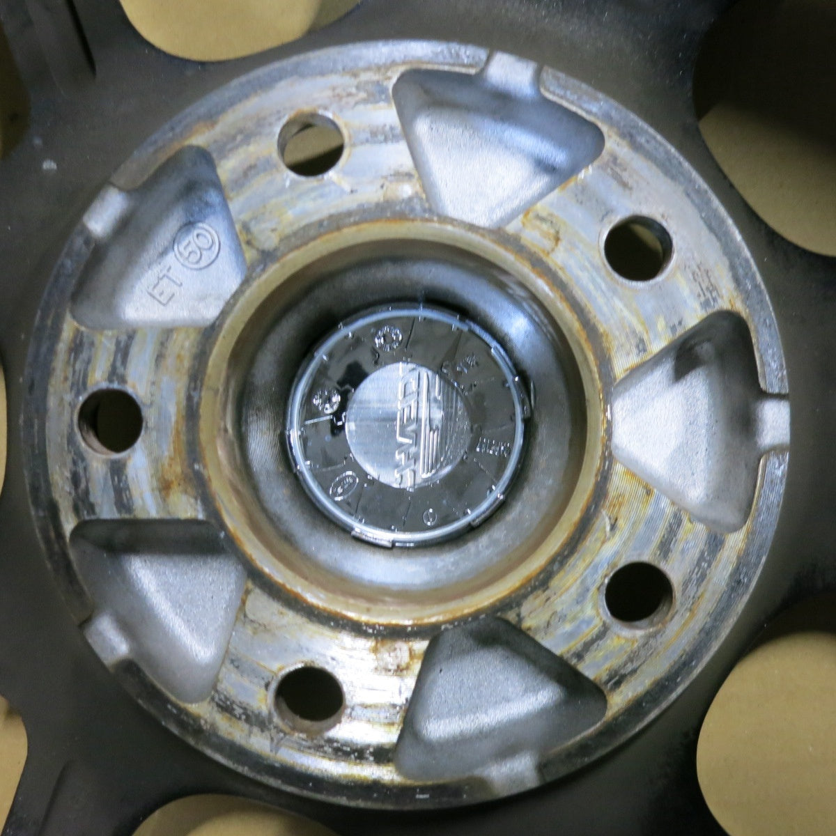 [送料無料] キレイ★SCHNEIDER A-TECH シュナイダー エーテック 15インチ ホイール 15×6J PCD114.3/5H★5021401SYホ