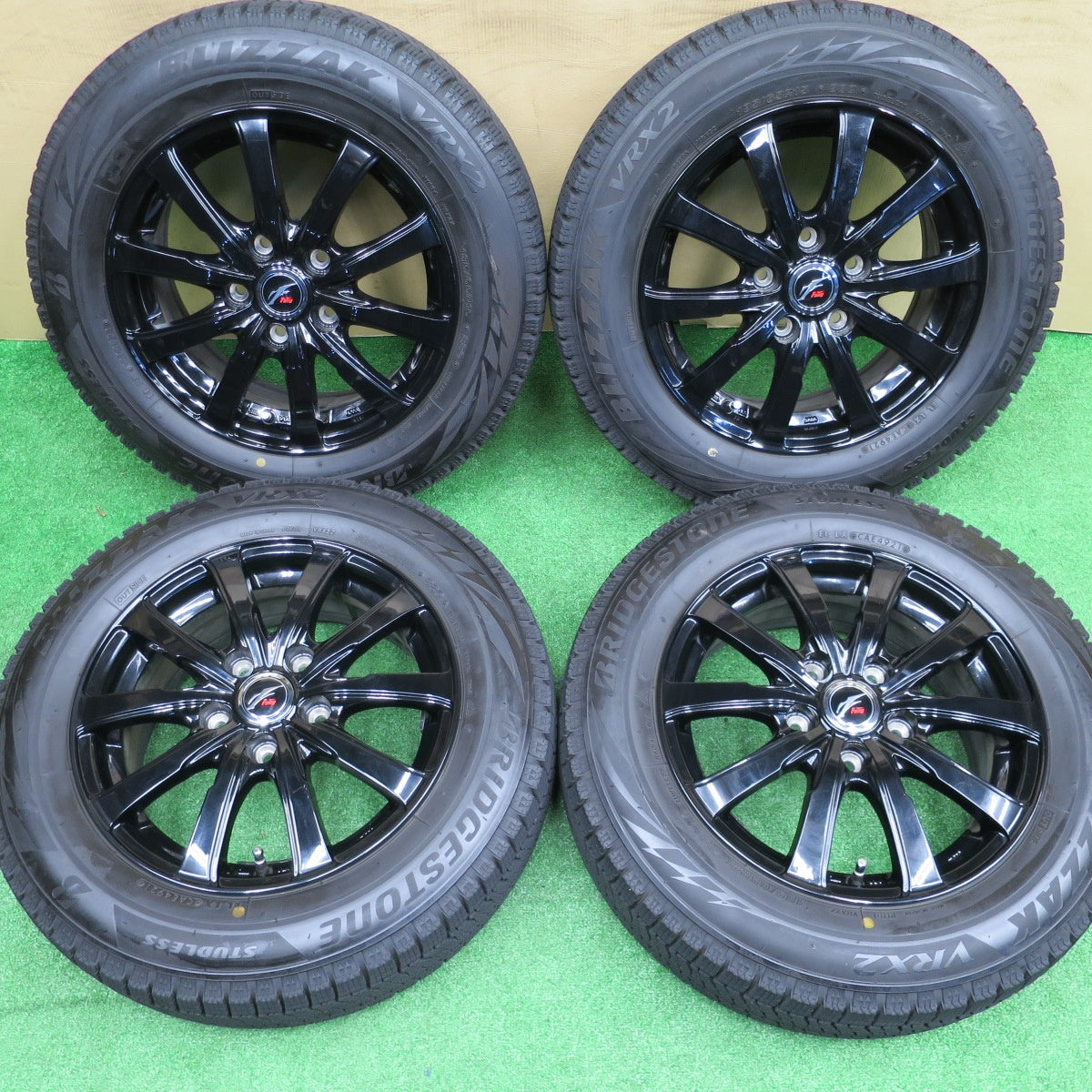 バリ溝！21年！9分★スタッドレス 185/65R15 ブリヂストン ブリザック VRX2 Fang ファング 15インチ PCD114.3/5H★5121403NKス
