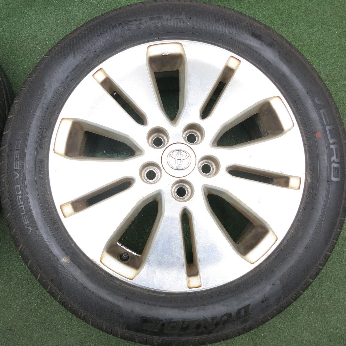 *送料無料* バリ溝！21年！9.5分★トヨタ 10系 アルファード 純正 225/55R17 グッドイヤー イーグル LS EXE ダンロップ VEURO 304 PCD114.3/5H★4060904HAノ