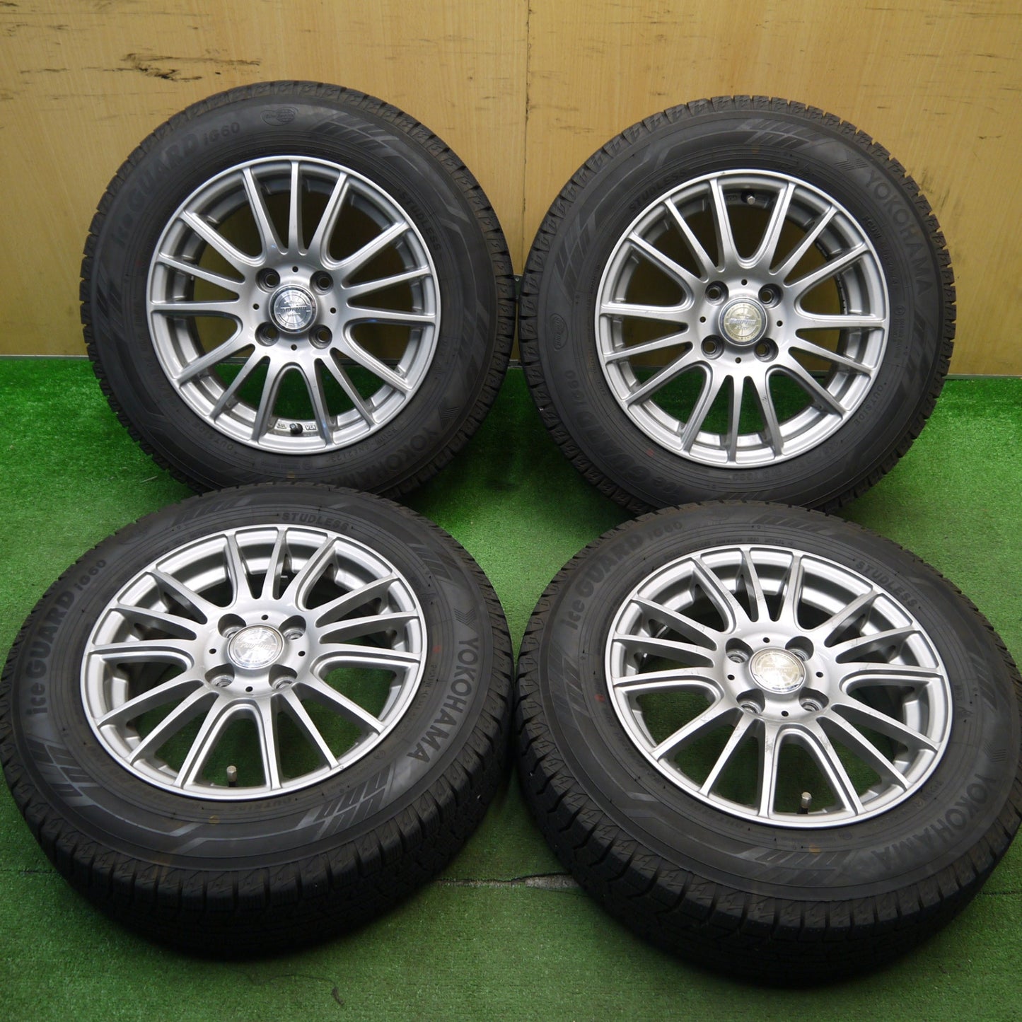 バリ溝！23年！ほぼ10分★スタッドレス 165/70R14 ヨコハマ アイスガード iG60 ravrion selzer ラブリオン 14インチ PCD100/4H★5041101Hス