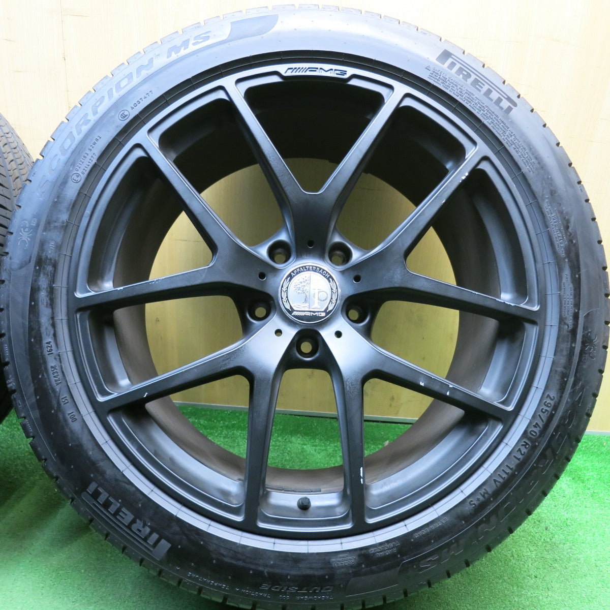 バリ溝！24年！9.5分★ベンツ Gクラス W463 G63 エディション463 純正 AMG 295/40R21 ピレリ スコーピオン MS 21インチ PCD130/5H★6050207HAノ