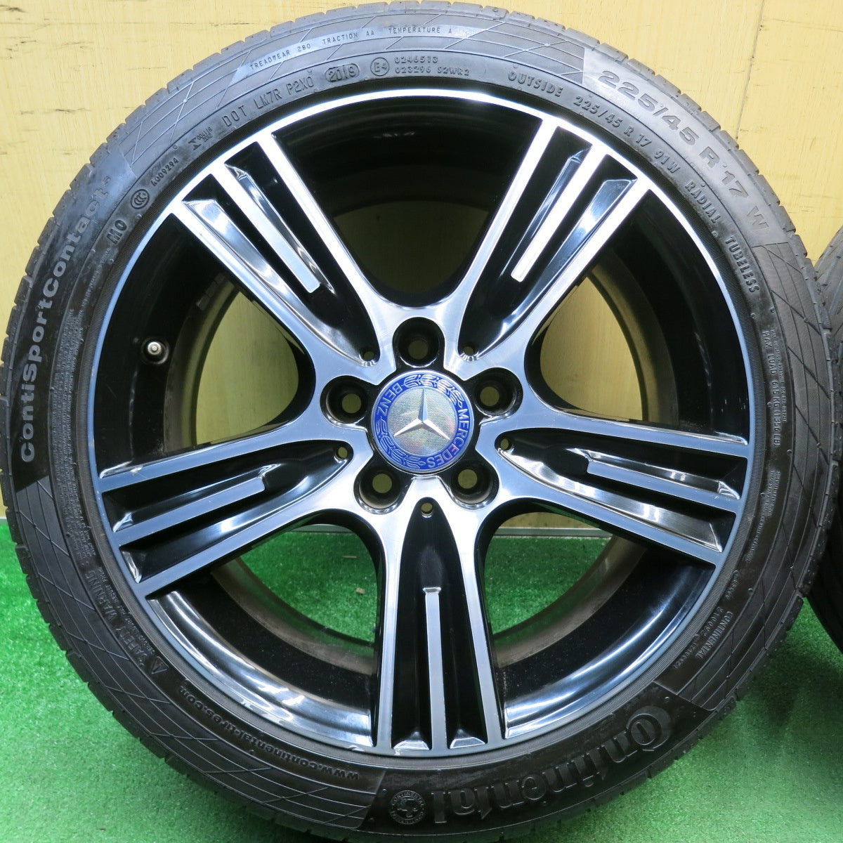 バリ溝！8.5分★ベンツ Cクラス W204 純正 225/45R17 コンチネンタル コンチスポーツ コンタクト5 MO 17インチ PCD112/5H★6043004HAノ