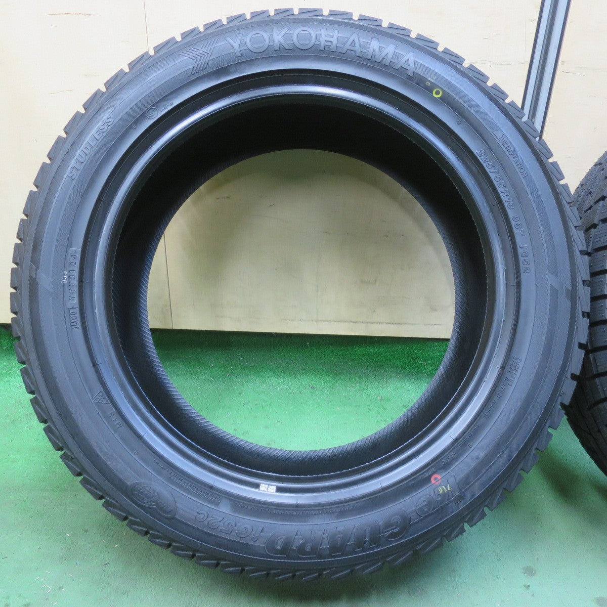 未使用！24年★スタッドレス 225/55R18 ヨコハマ アイスガード iG52C タイヤ 18インチ ZR-V エクストレイル アウトランダー エクリプスクロス デリカ D:5 等★6012706イスタ